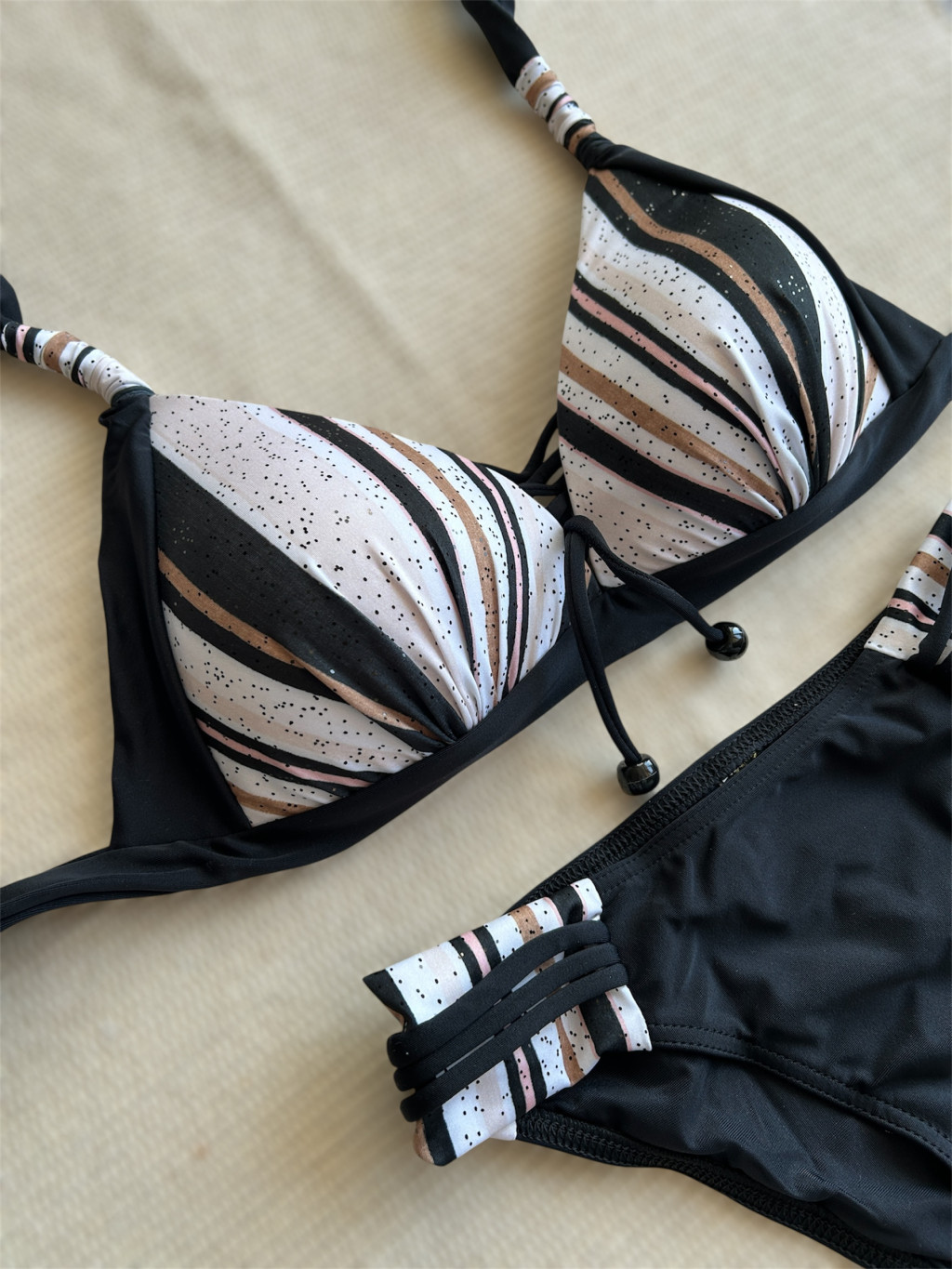 Pyramid "Capri" bikini, Sahara - Image 3