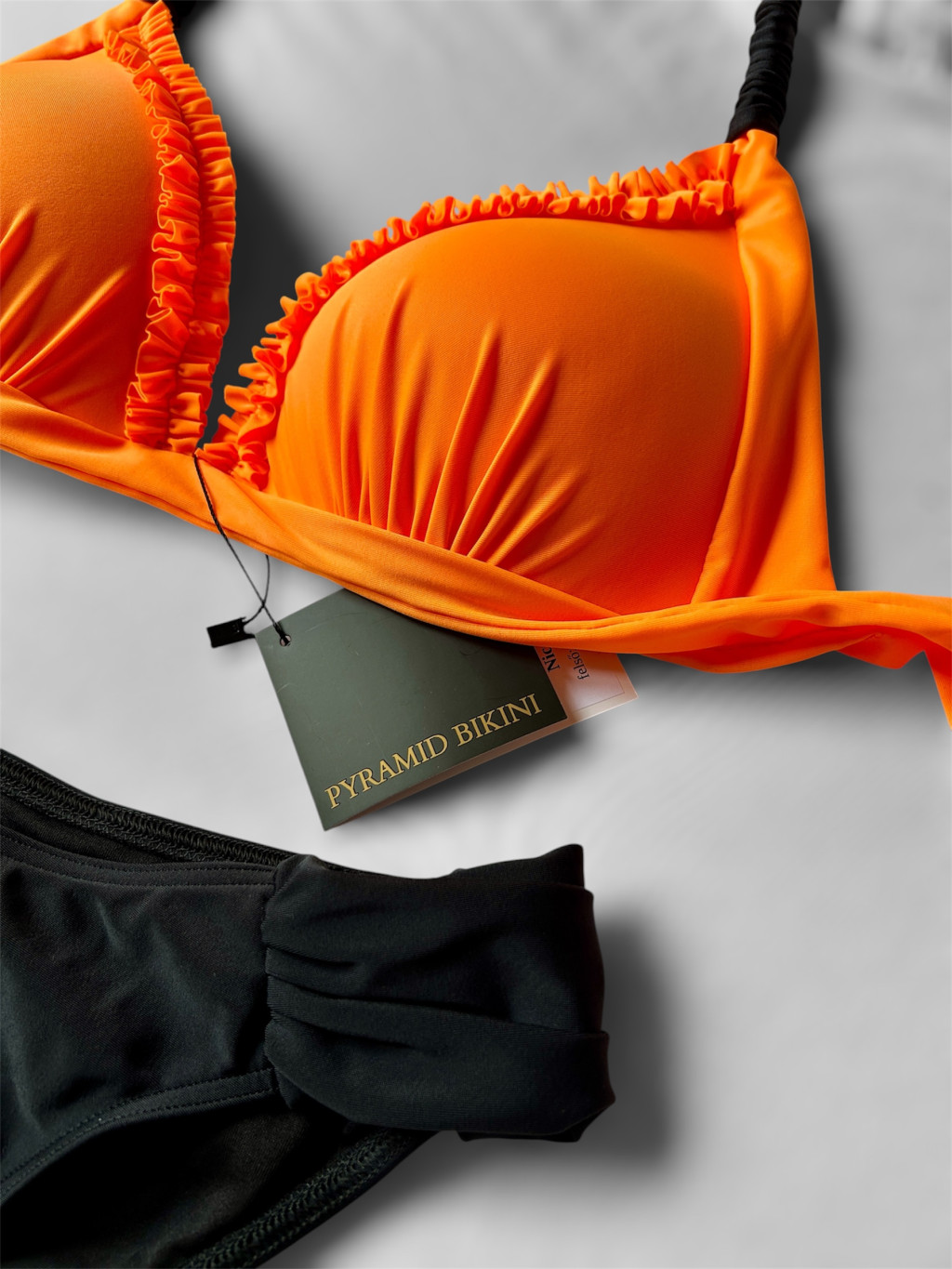 Pyramid "Nice" bikini, neon orange - Image 2